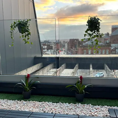 Apartment Leeds Penthouse 2 Bed *